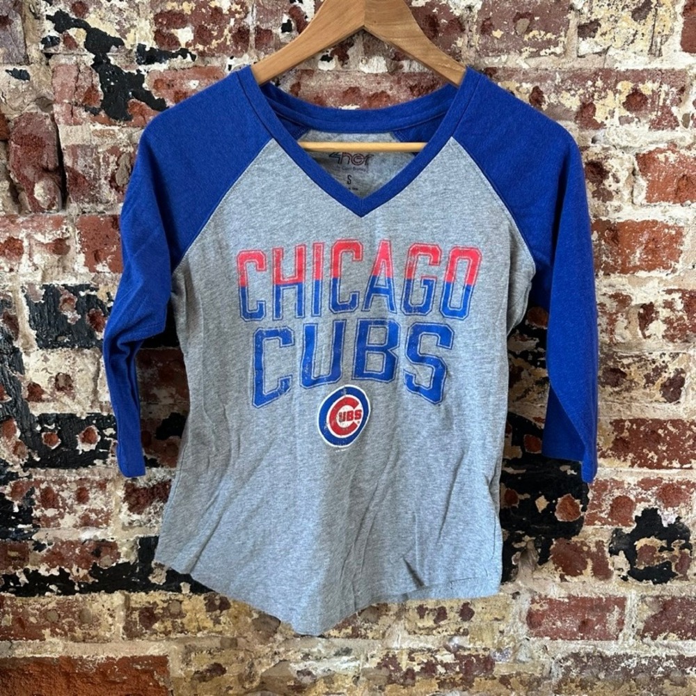 4Her Chicago Cubs Baseball MLB T-Shirt 3/4 sleeve Gray Blue Tee Womens Small
